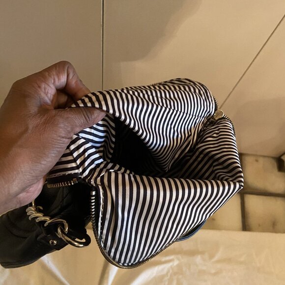 Kate Spade-Black Leather Gold Chain and leather shoulder strap. Slouch style. - Picture 4 of 4